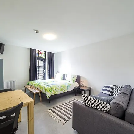 Casa de hóspedes Bij Jans 3*