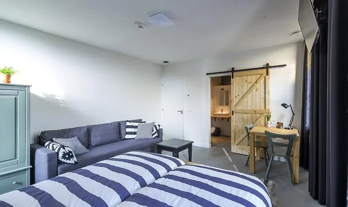 Bij Jans Guest house 3*