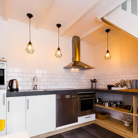 Bij Jans 3* הילווארנבייק