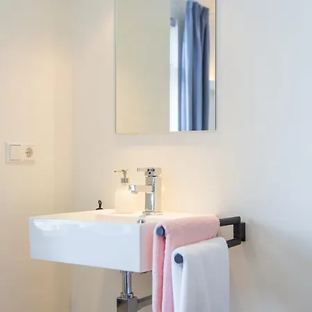 게스트하우스 Bij Jans 3*