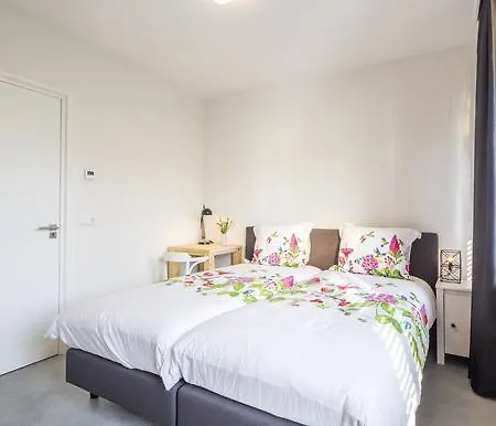 Bij Jans 힐바렌빅