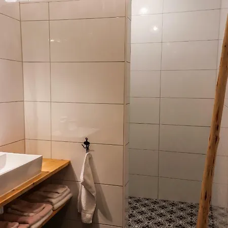 Bij Jans 힐바렌빅