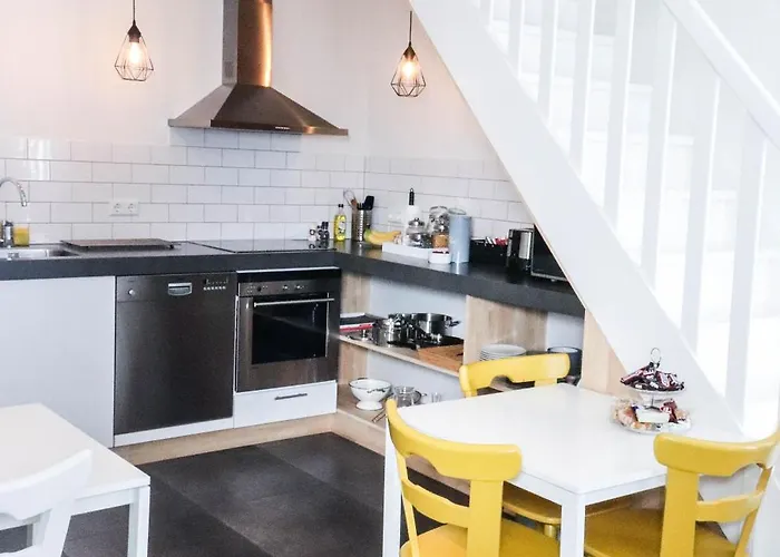 Bij Jans בית הארחה