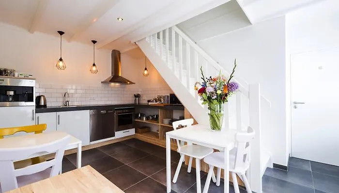 Bij Jans הילווארנבייק